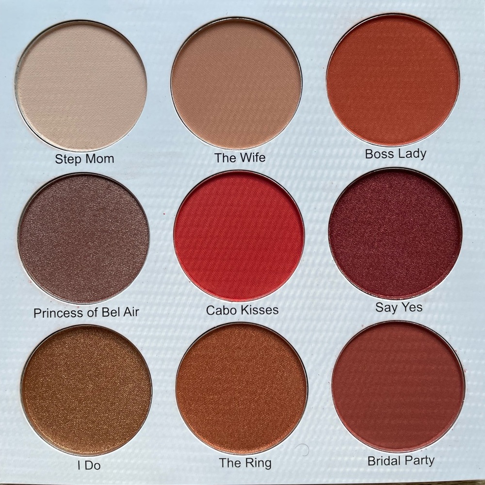 #Give Them LaLa Beauty: The Grown Woman Palette